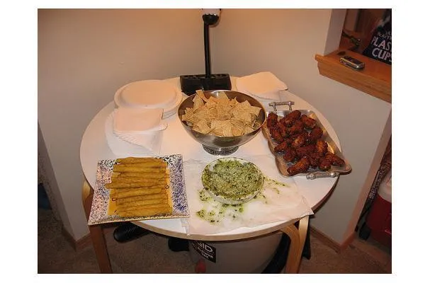 Einfache Hähnchen-Taquitos
