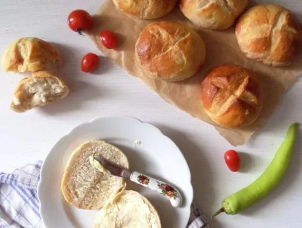 Einfache Brötchen