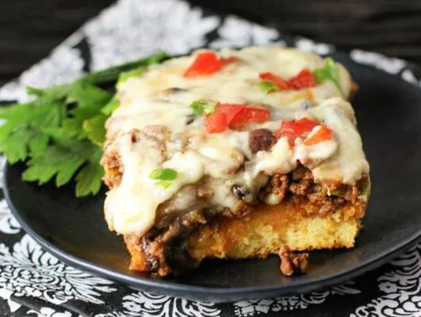 Enchilada-Maisbrot-Auflauf