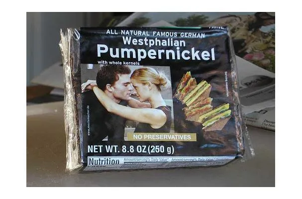 Deutsches Pumpernickelbrot