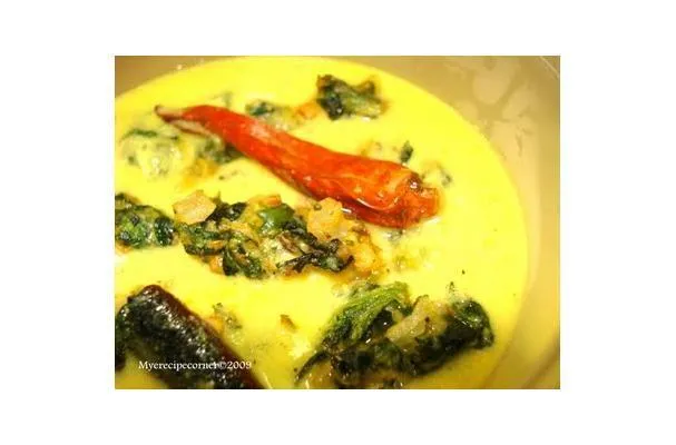 Nordindien Kadi Pakoda in Besan Curry