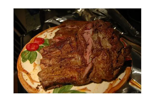Gebackene Spareribs mit Barbecue-Sauce