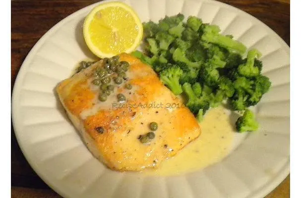 Lachs in Weißweinsahnesoße