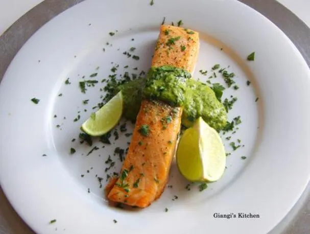 Salsa Verde mit Lachs