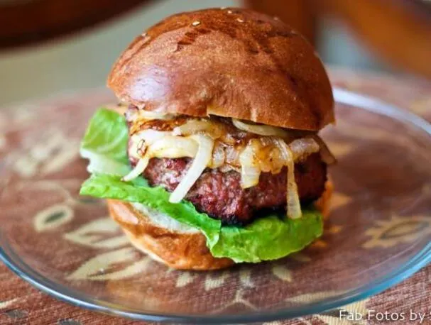 Saudi-Slider: Hashi-Burger (Kamel)