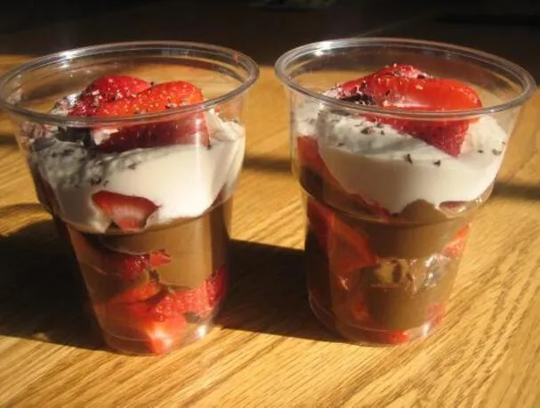Xocai Schokoladen-Erdbeer-Parfait