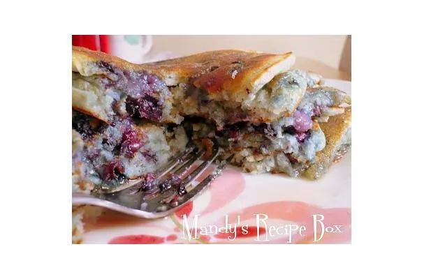 Buttermilch-Heidelbeer-Pfannkuchen